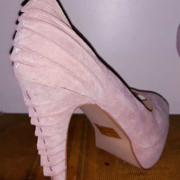 Rose Suede Platform Pumps - Picture 2 of 3